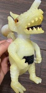 Regal Glass - 7” White Monster Rig